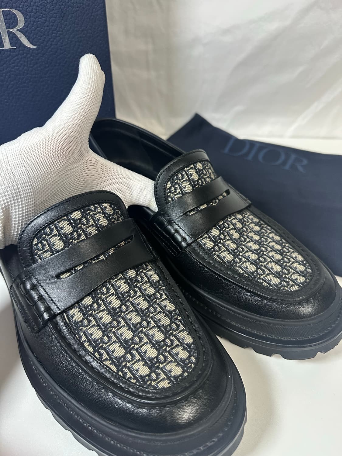 디올 익스플로러 로퍼 (41) 상품이미지2