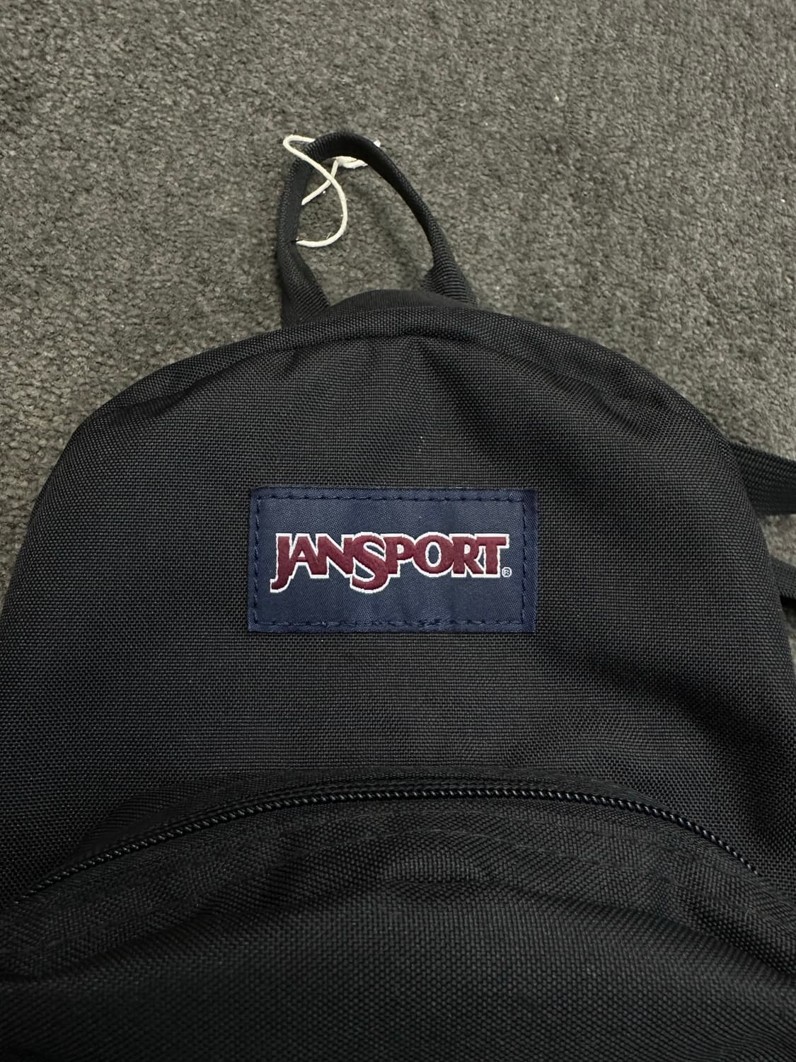 잔스포츠 하프 파인트 미니 백팩 블랙 상품이미지2