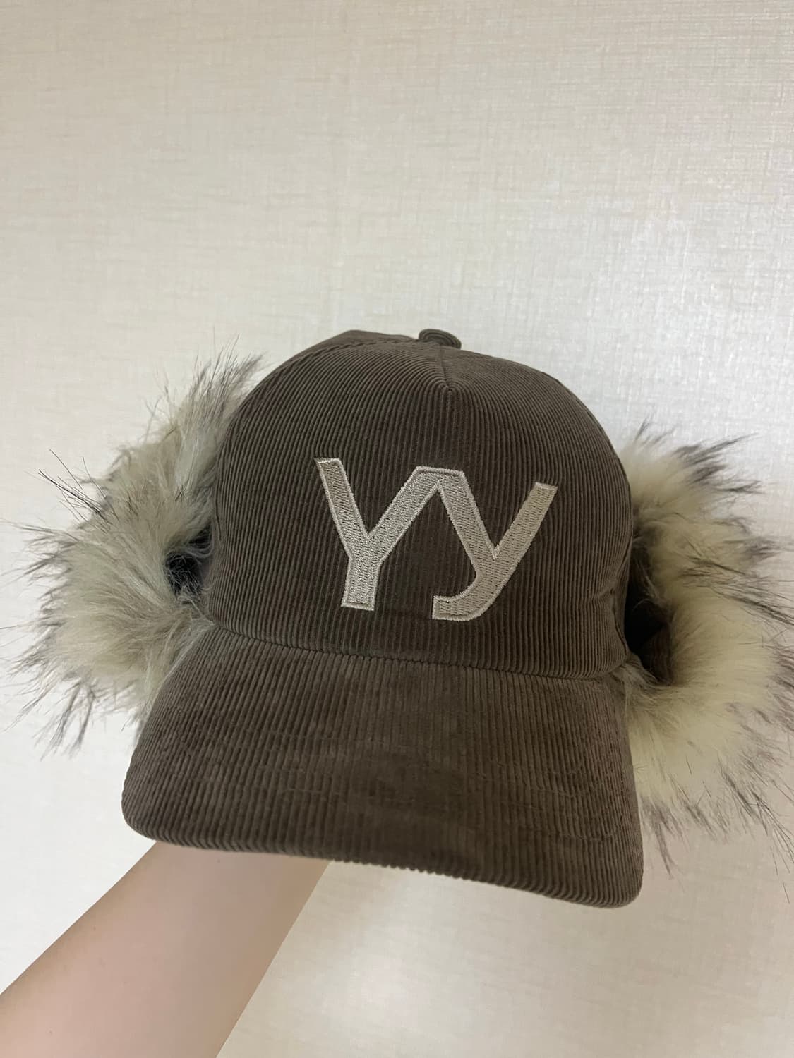 open yy faux fur earflap cap 오픈yy 모자 상품이미지2