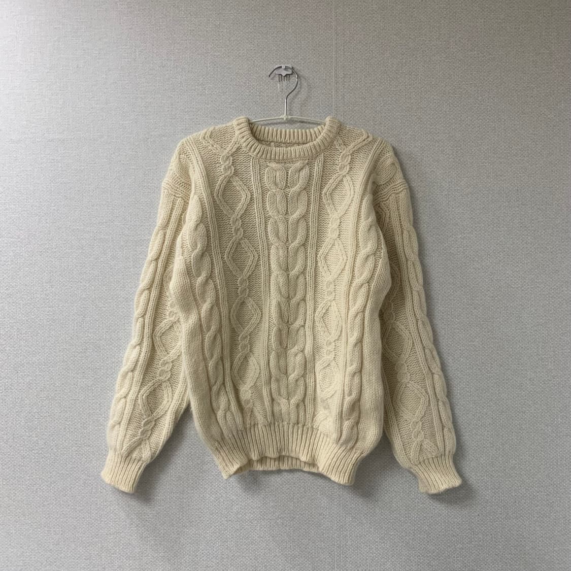 아이보리 케이블니트 상품이미지1