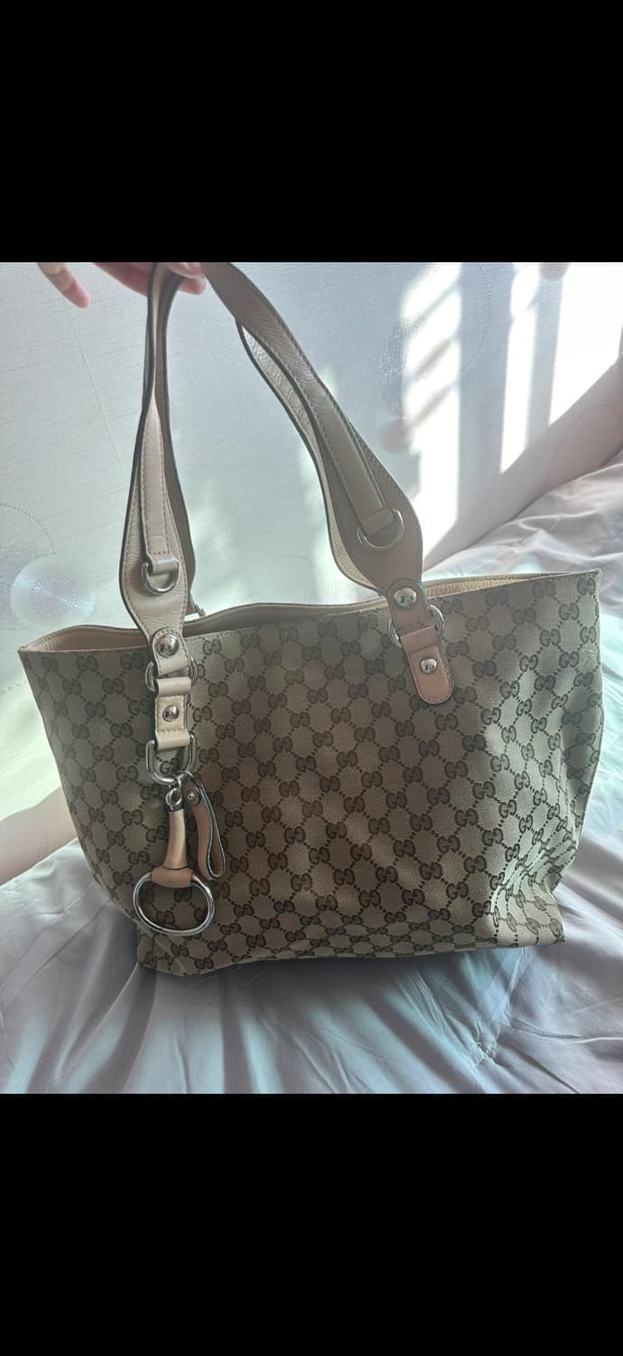 구찌 GG 패턴 토트백 상품이미지1