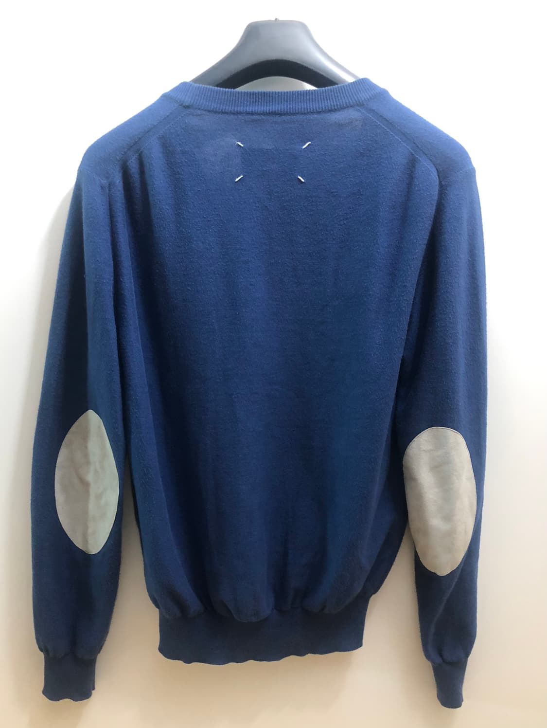 [S] 마르지엘라 엘보우 패치 가디건 블루 상품이미지2