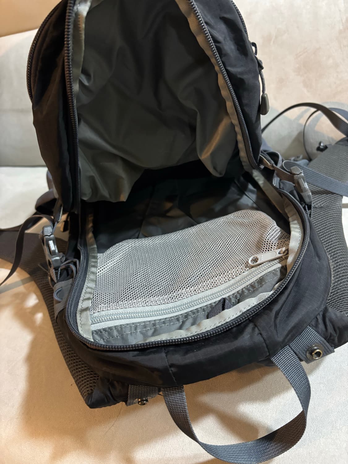 Montbell 몽벨 갈레나팩 20L  상품이미지8