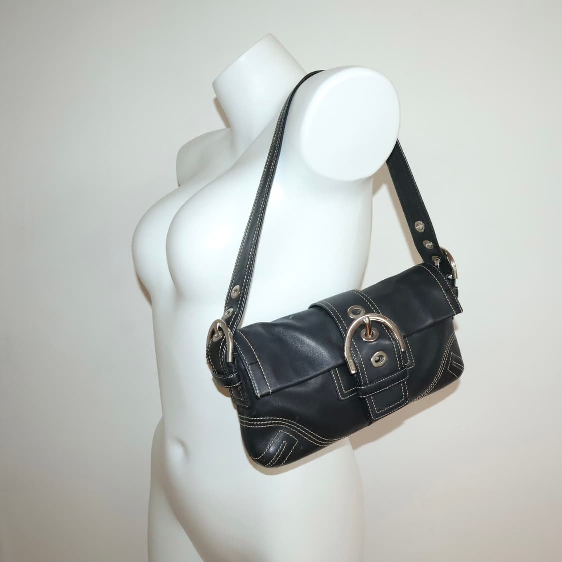 Coach vintage buckle bag 상품이미지3