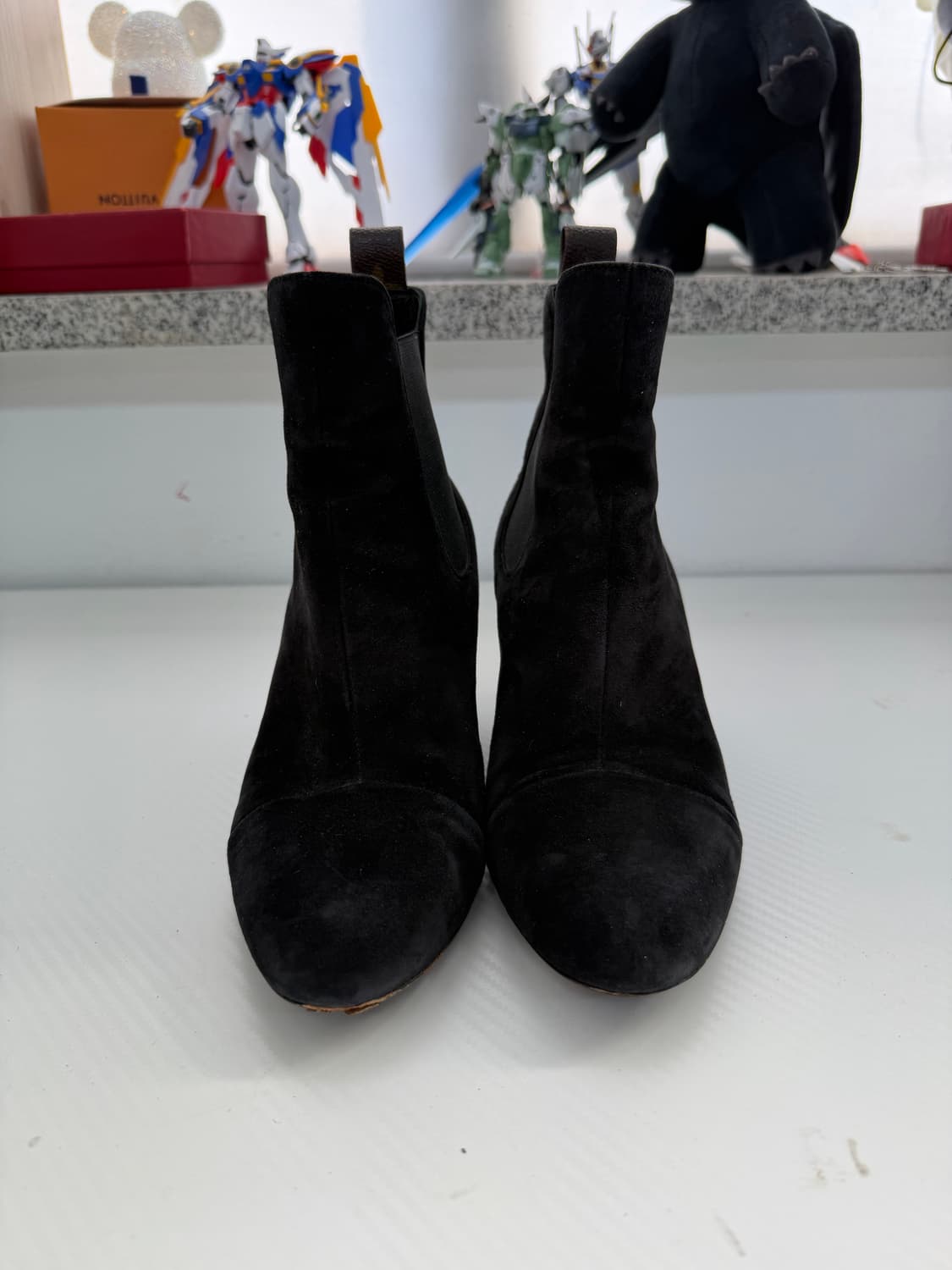 정품) 루이비통 여성 스웨이드 블랙 첼시 부츠 38 상품이미지1