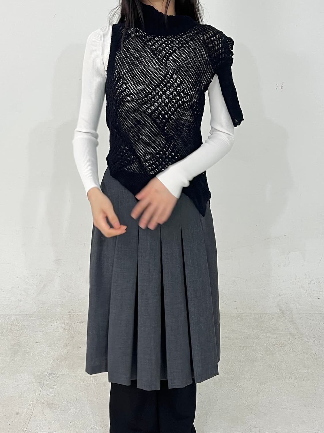 Unique design knit top 상품이미지2