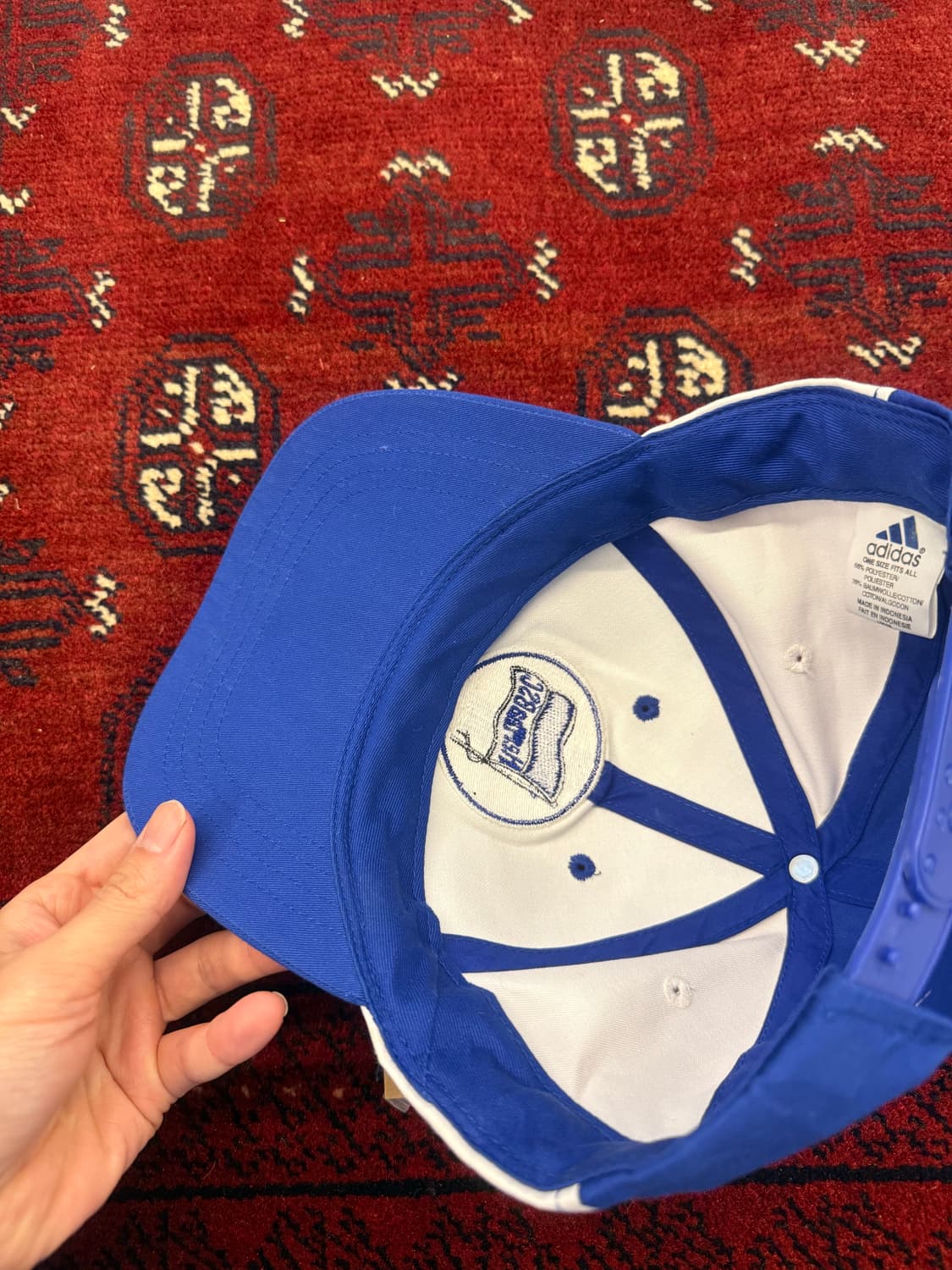 아디다스 올드스쿨 헤르타 bsc 캡 상품이미지4