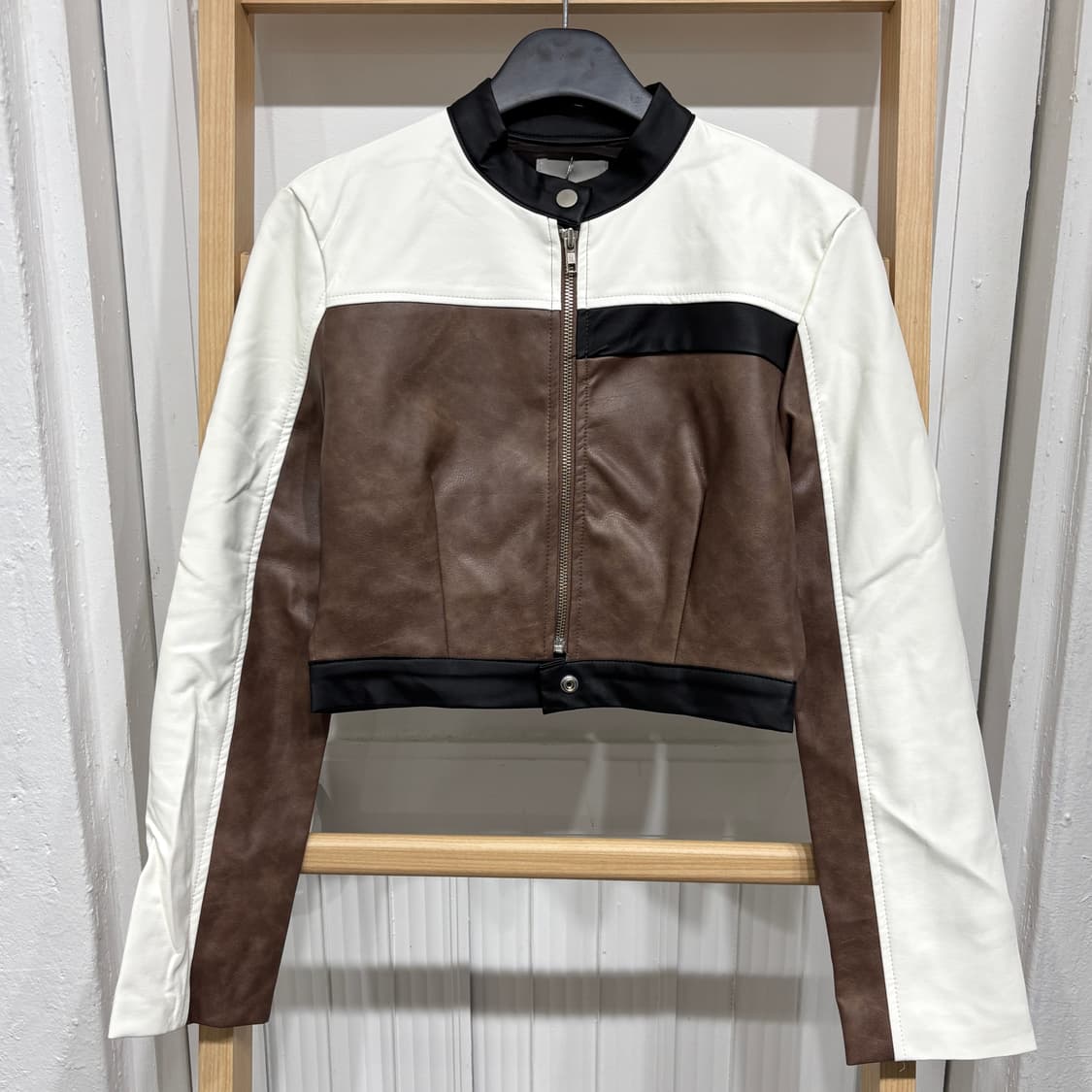 [새상품] 크롭 레더 가죽 자켓 2디자인 상품이미지6