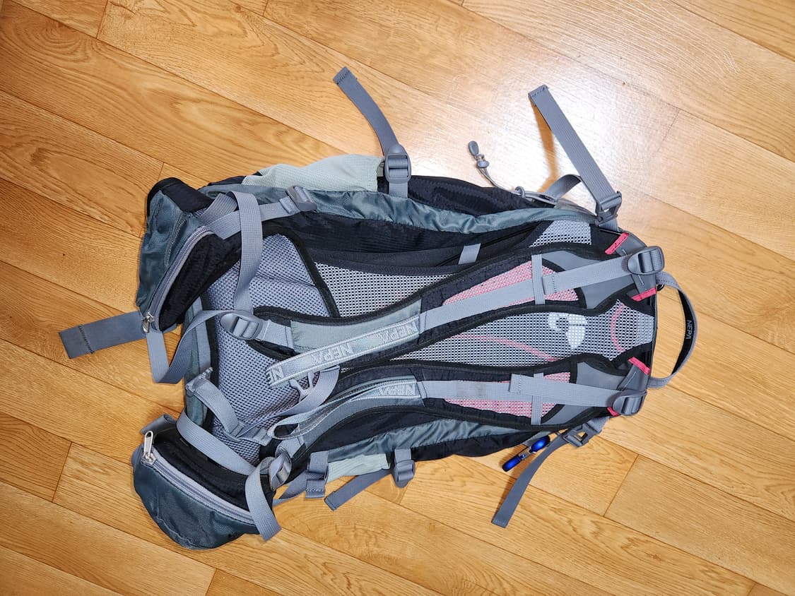 네파 등산배낭 35L 상품이미지4