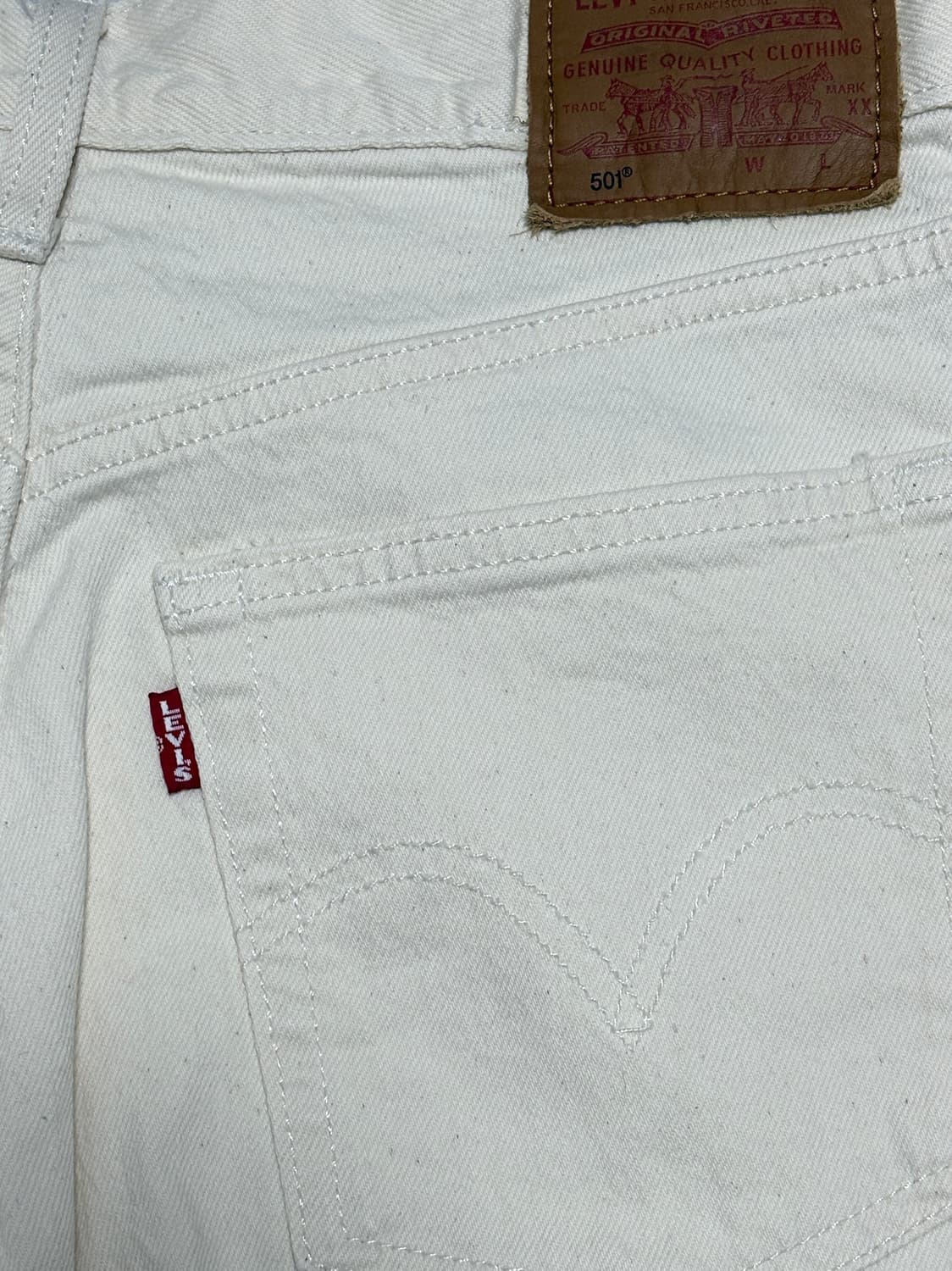 리바이스 501 아이보리 데님 판매합니다. 상품이미지4