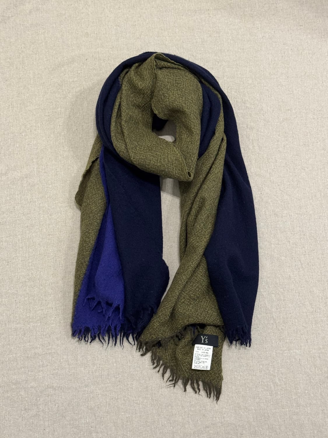 요지야마모토 트리플 레이어드 울 머플러 상품이미지1