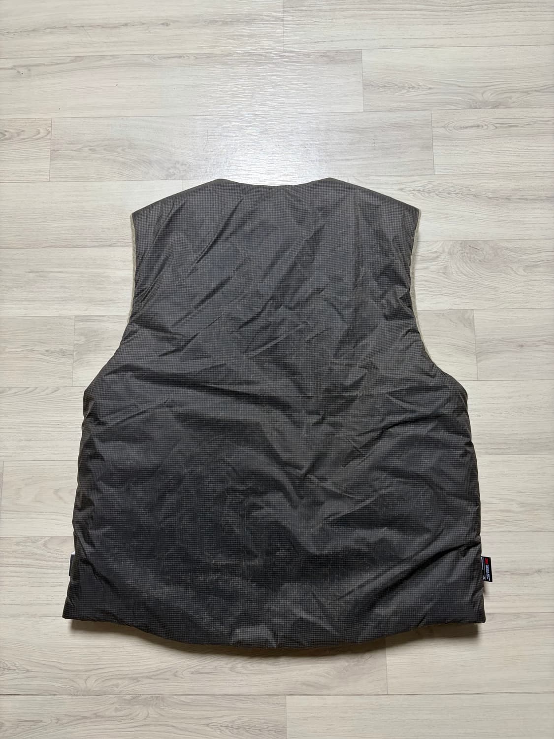 루트파인더 샘플 리버서블 베스트 M사이즈 판매 상품이미지3