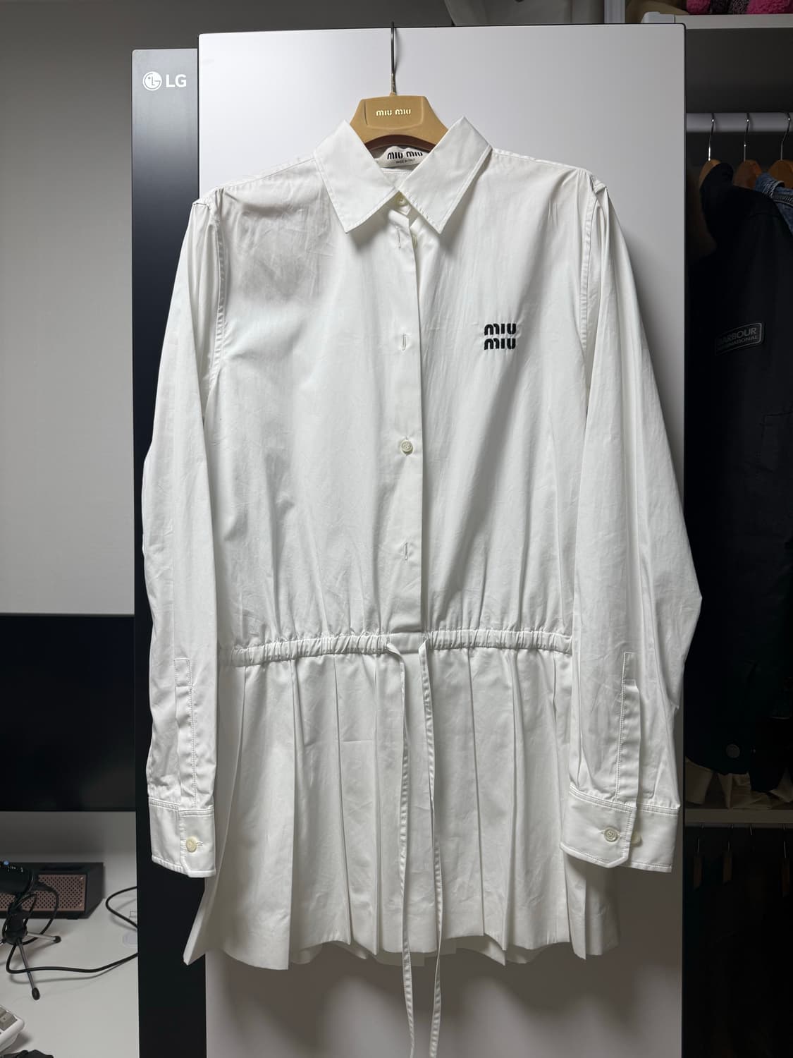 미우미우 원피스 상품이미지1