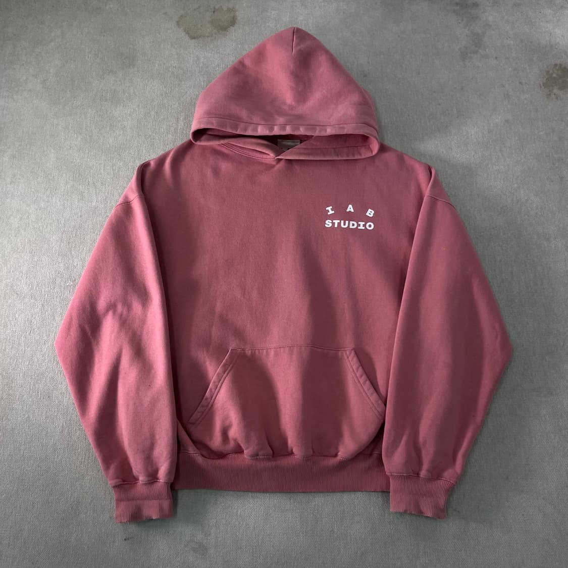 105 아이앱 스튜디오 핑크 후드티  상품이미지2