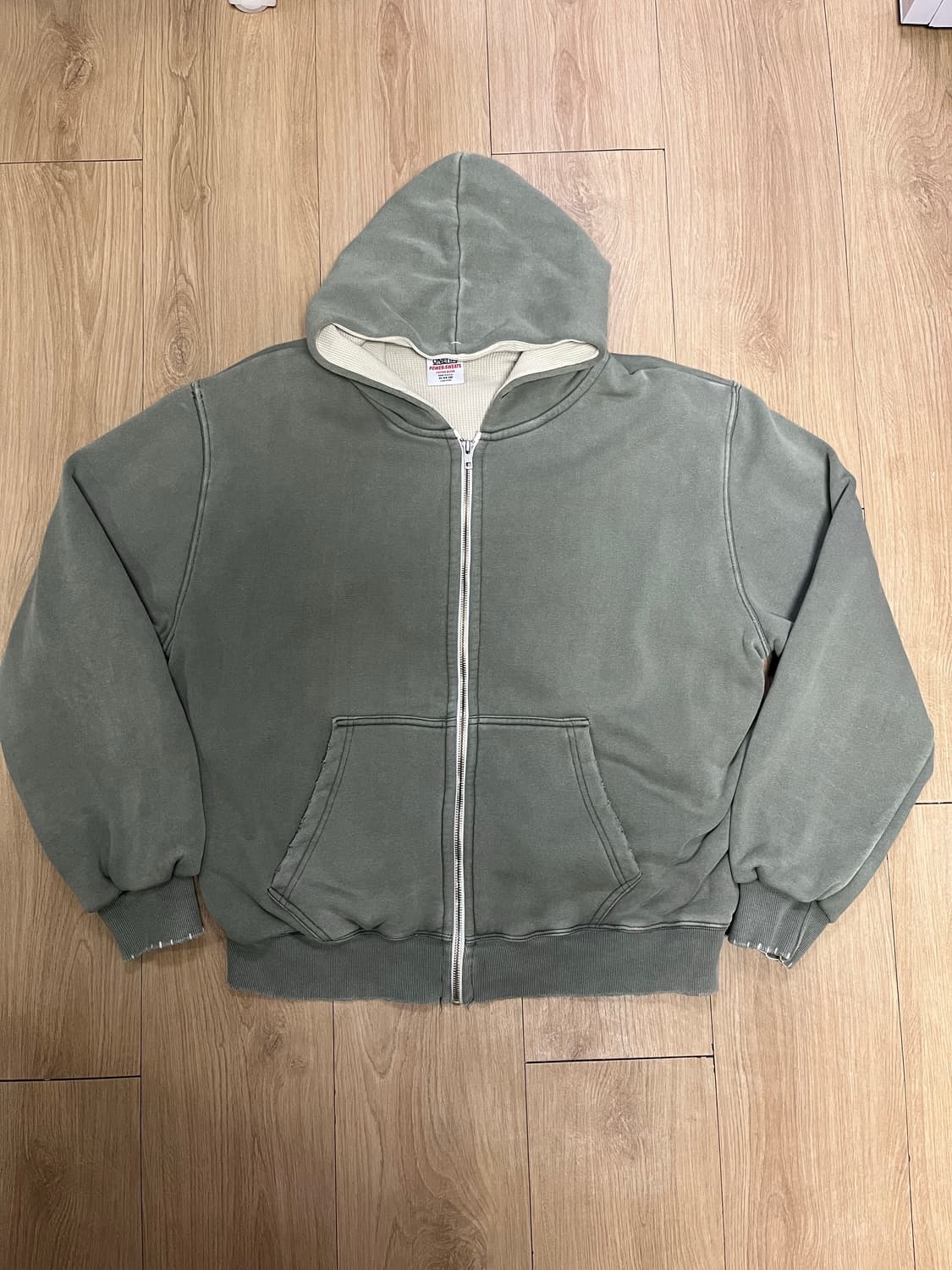 소버샵 sober shop 굿즈 써멀 후드 집업 상품이미지1