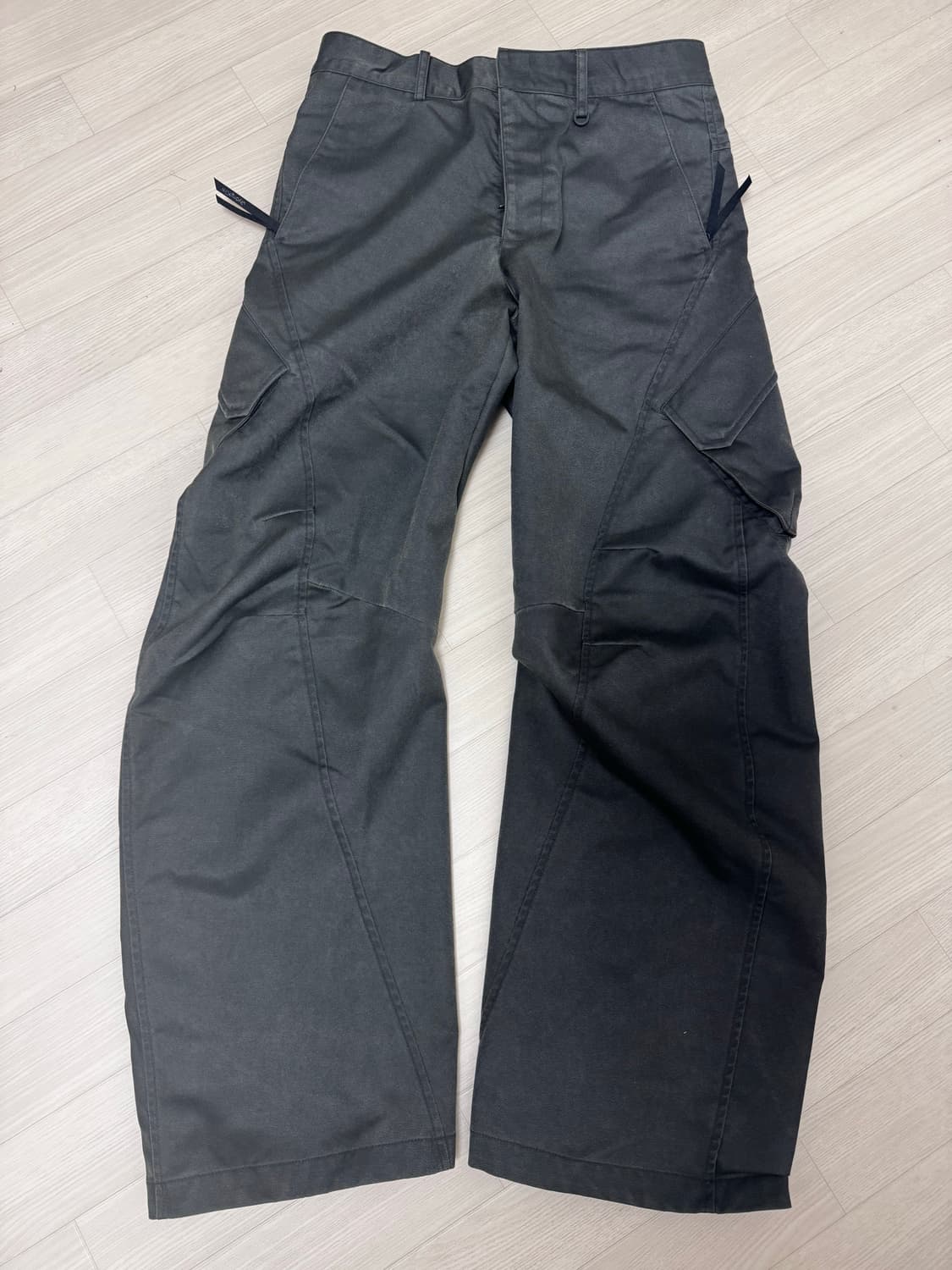 지용킴x코오롱 [KS X JiyongKim] 아웃포켓 3D 팬츠 상품이미지2