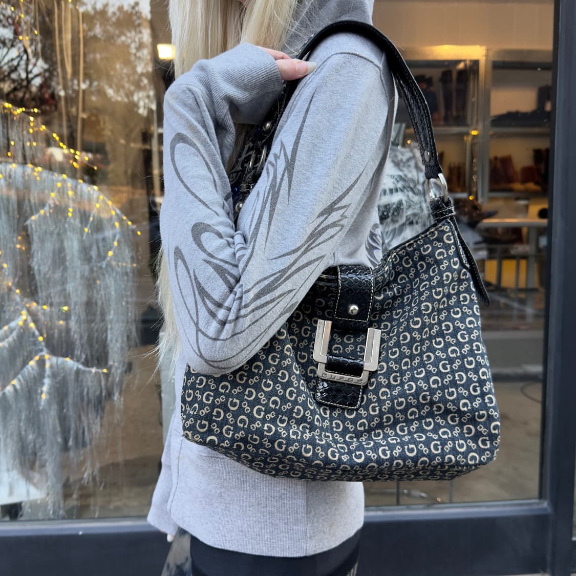 00s 게스 데님 & 블랙 버클 가방 상품이미지7