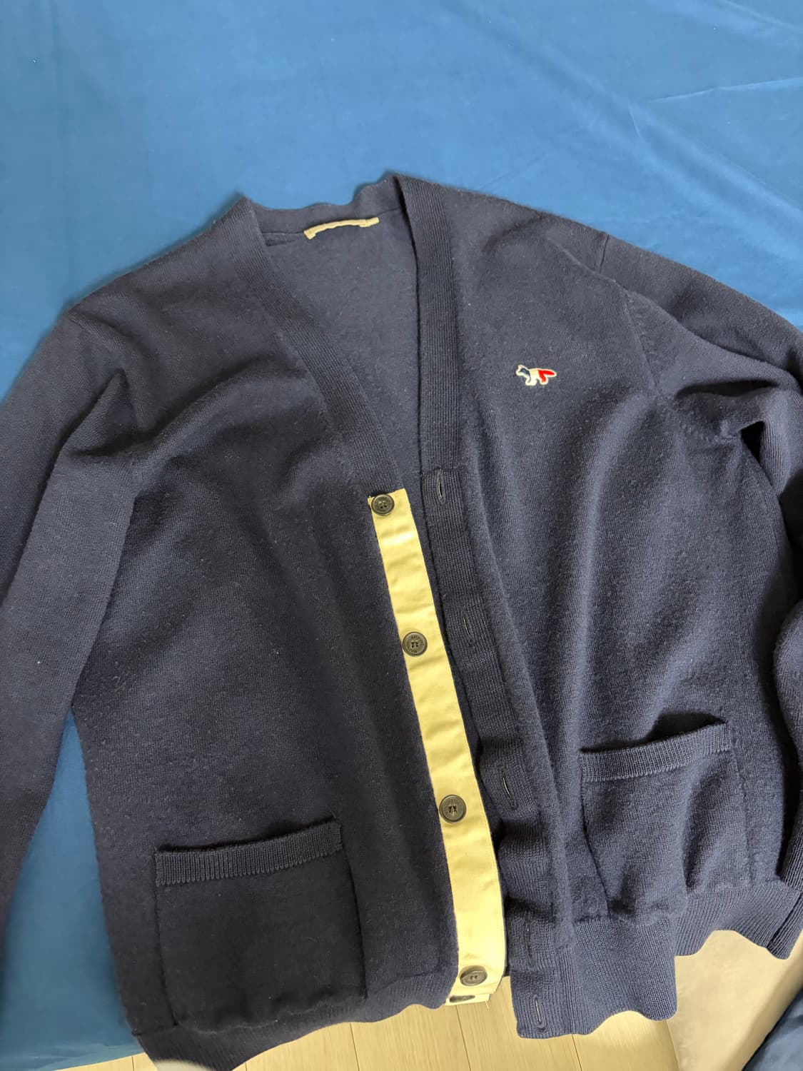 메종키츠네 가디건 팝니나 상품이미지1