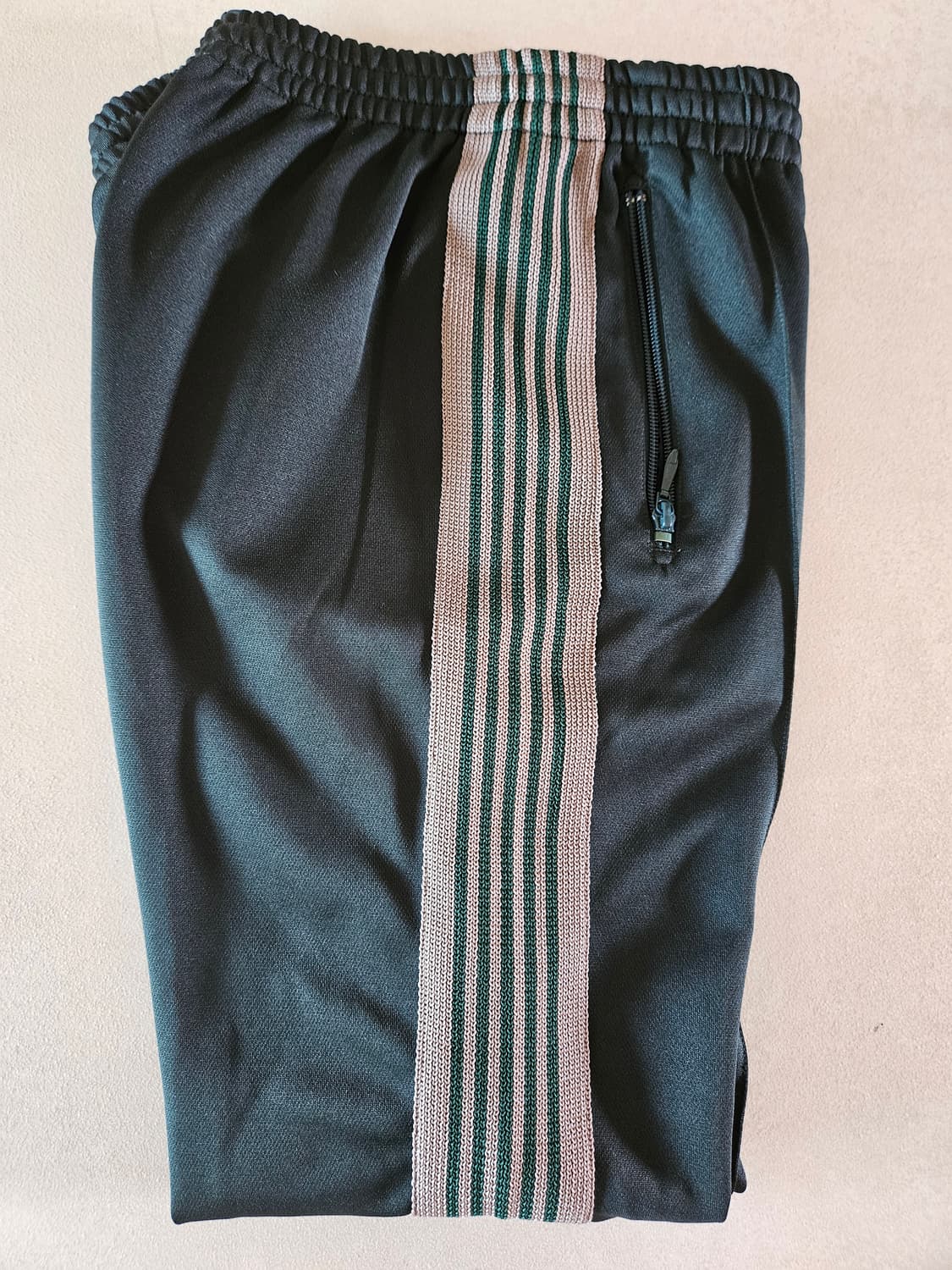 니들스 네로우 트랙팬츠 다크그린 xs 상품이미지4