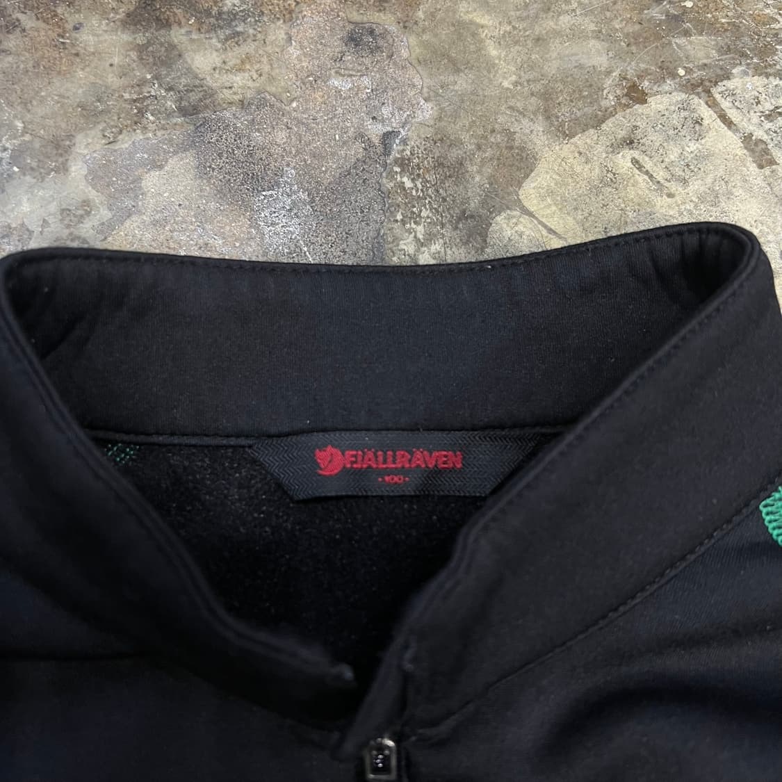 100) 피엘라벤 기모 하프집업 티셔츠 상품이미지4