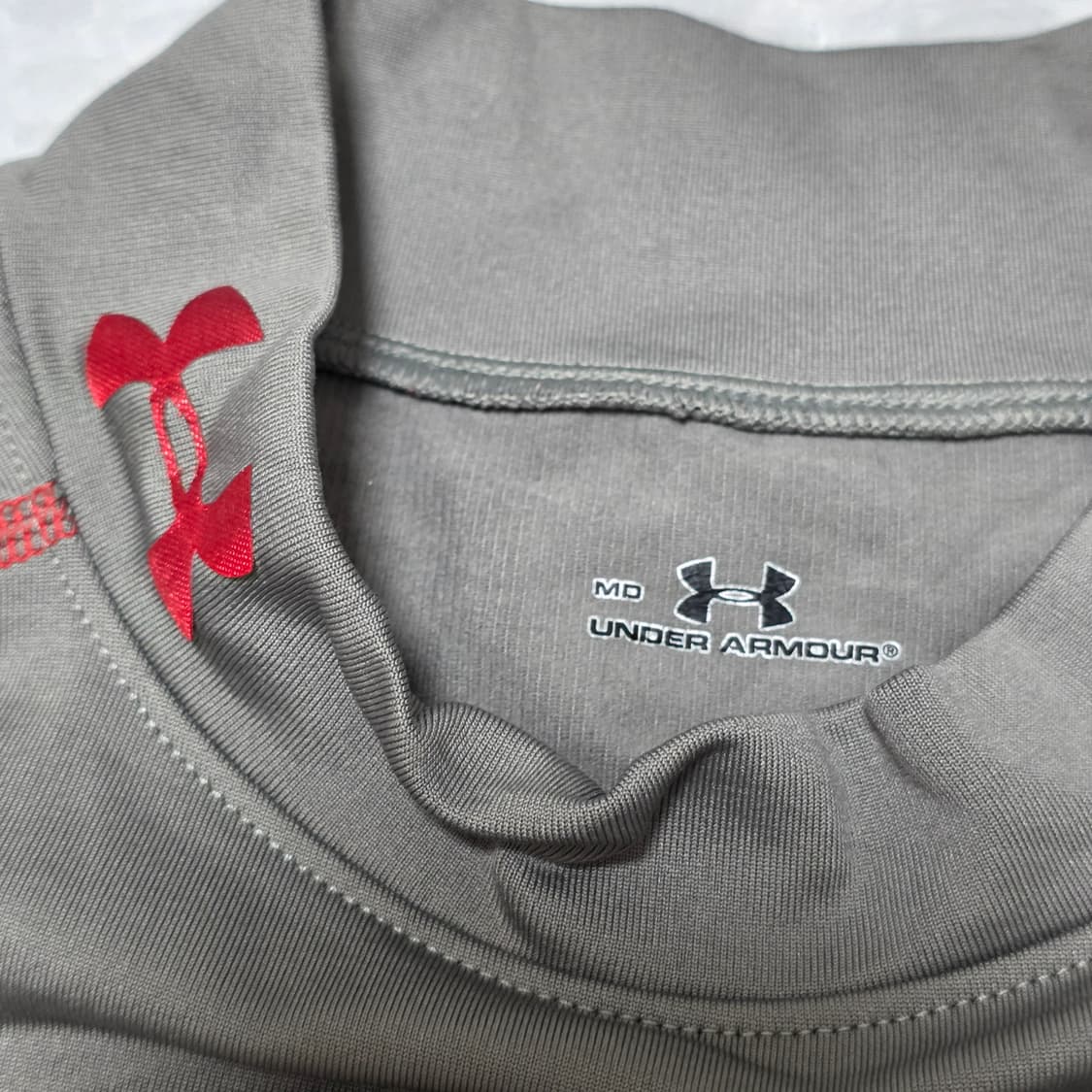 일본빈티지 언더아머 컴프레션 여성 스포츠 긴팔티셔츠 상품이미지2