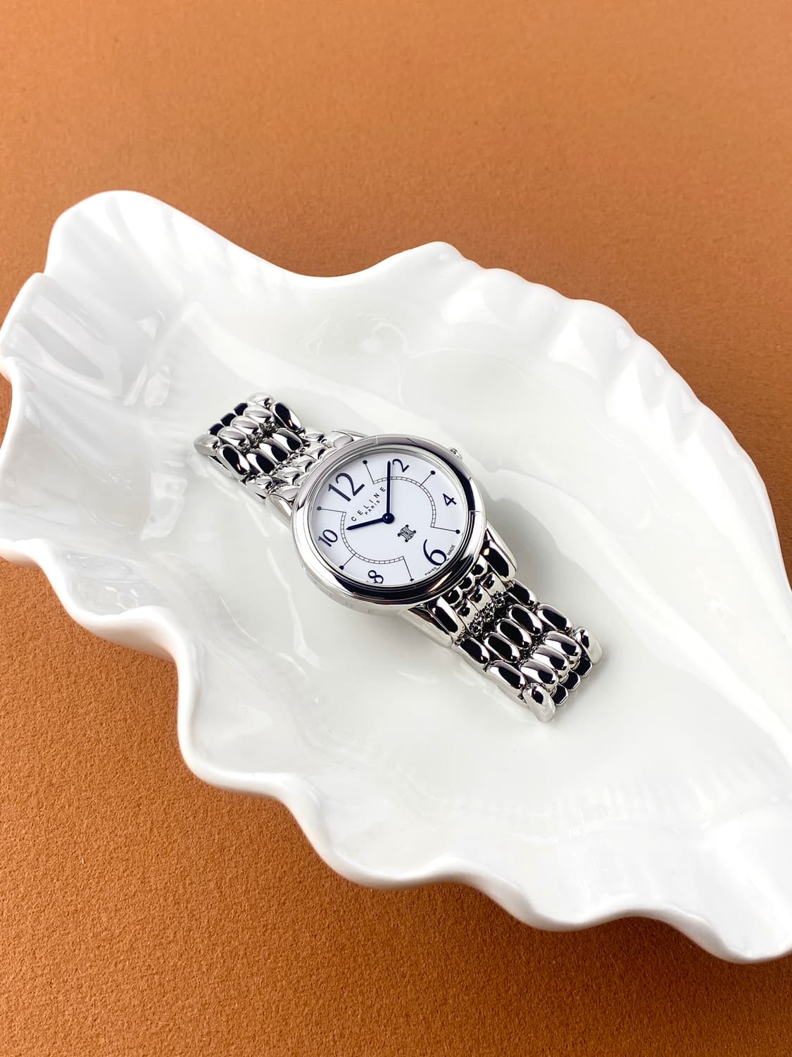 CELINE white round steel watch UNISEX 상품이미지7