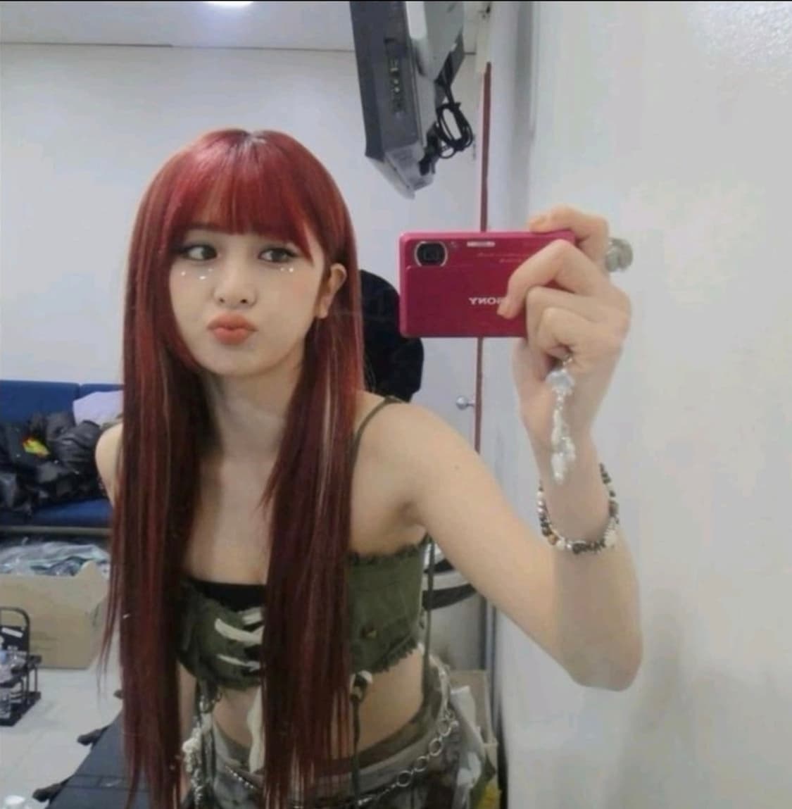상태S급퀄 일본 소니 핫핑크 빈티지디카 연예인다수 레트로카메라 4G메모리 상품이미지2