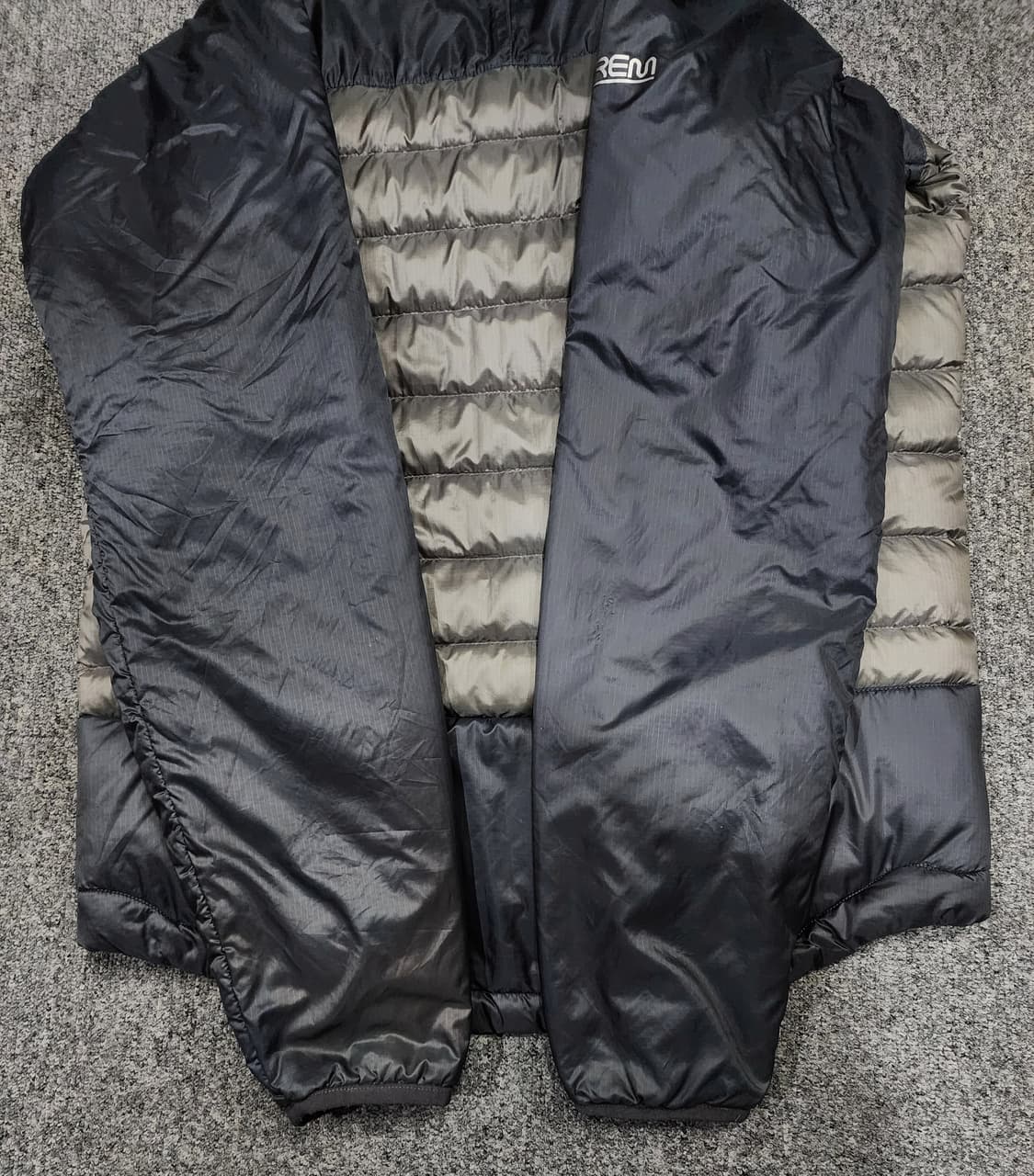 버그하우스 마운트 아스가르드 구스다운 빈티지 경량 패딩 자켓 M 상품이미지6