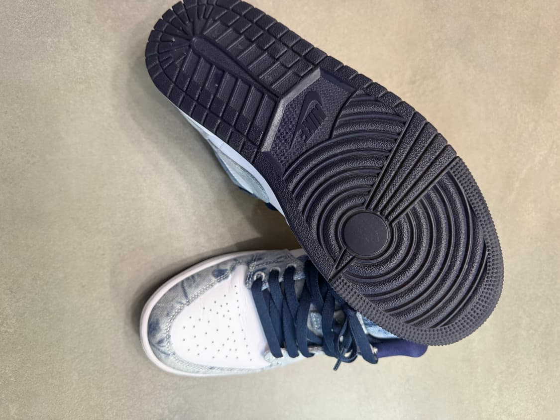 조던 1 로우 SE 워시드 데님 상품이미지2