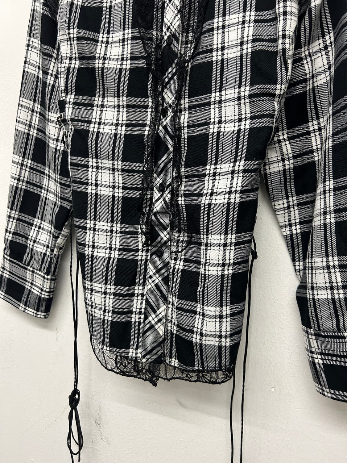 MAD PUNKS Check Lace-up Shirt 상품이미지4