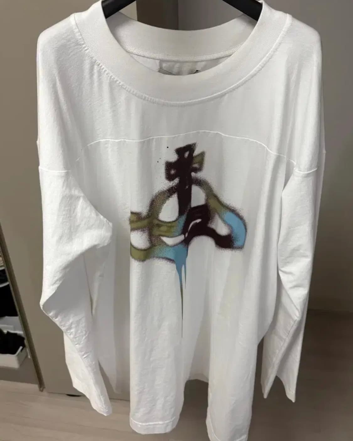 비비안웨스트우드 스프레이 오브 프레시 티셔츠 상품이미지1