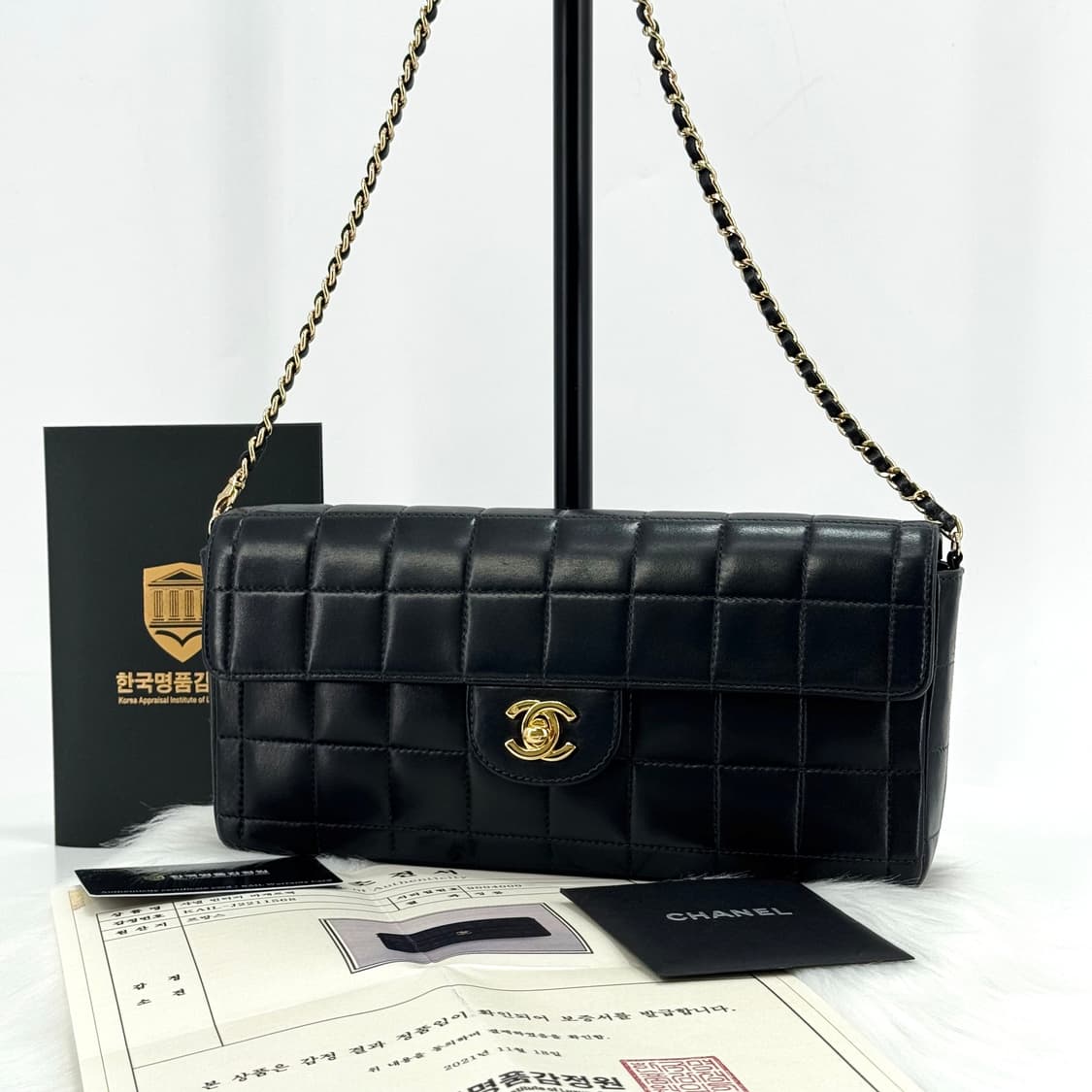 [감정완료] 샤넬 초코바 바게트 체인 숄더백 블랙 상품이미지1