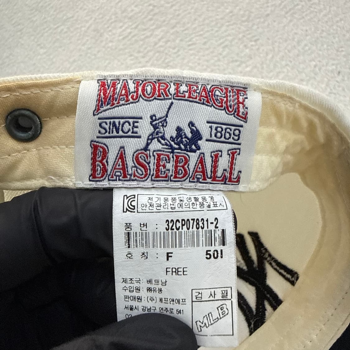 F MLB 뉴욕양키스 볼캡 0519T 상품이미지4