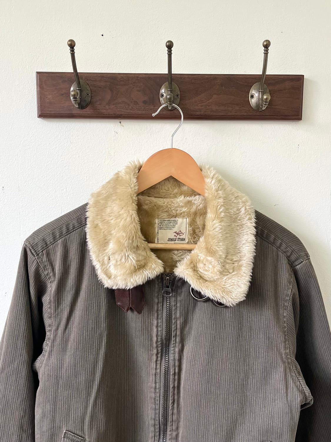 JUNGLE STORM 무스탕 자켓 상품이미지2