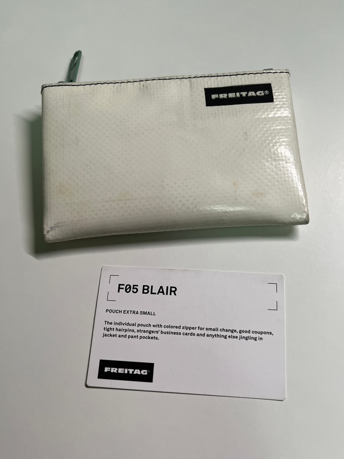 프라이탁 F05 블레어 화이트 상품이미지1