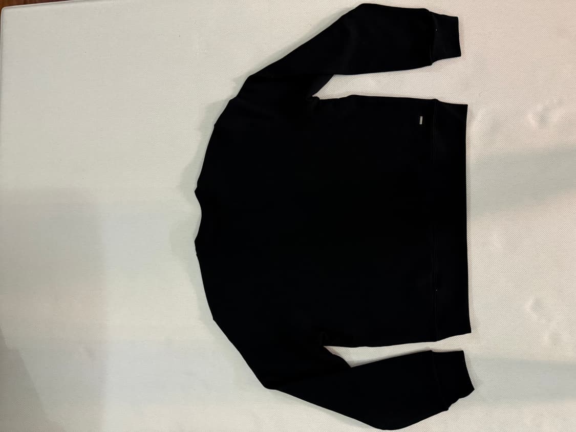 아미리 로고 맨투맨 상품이미지2