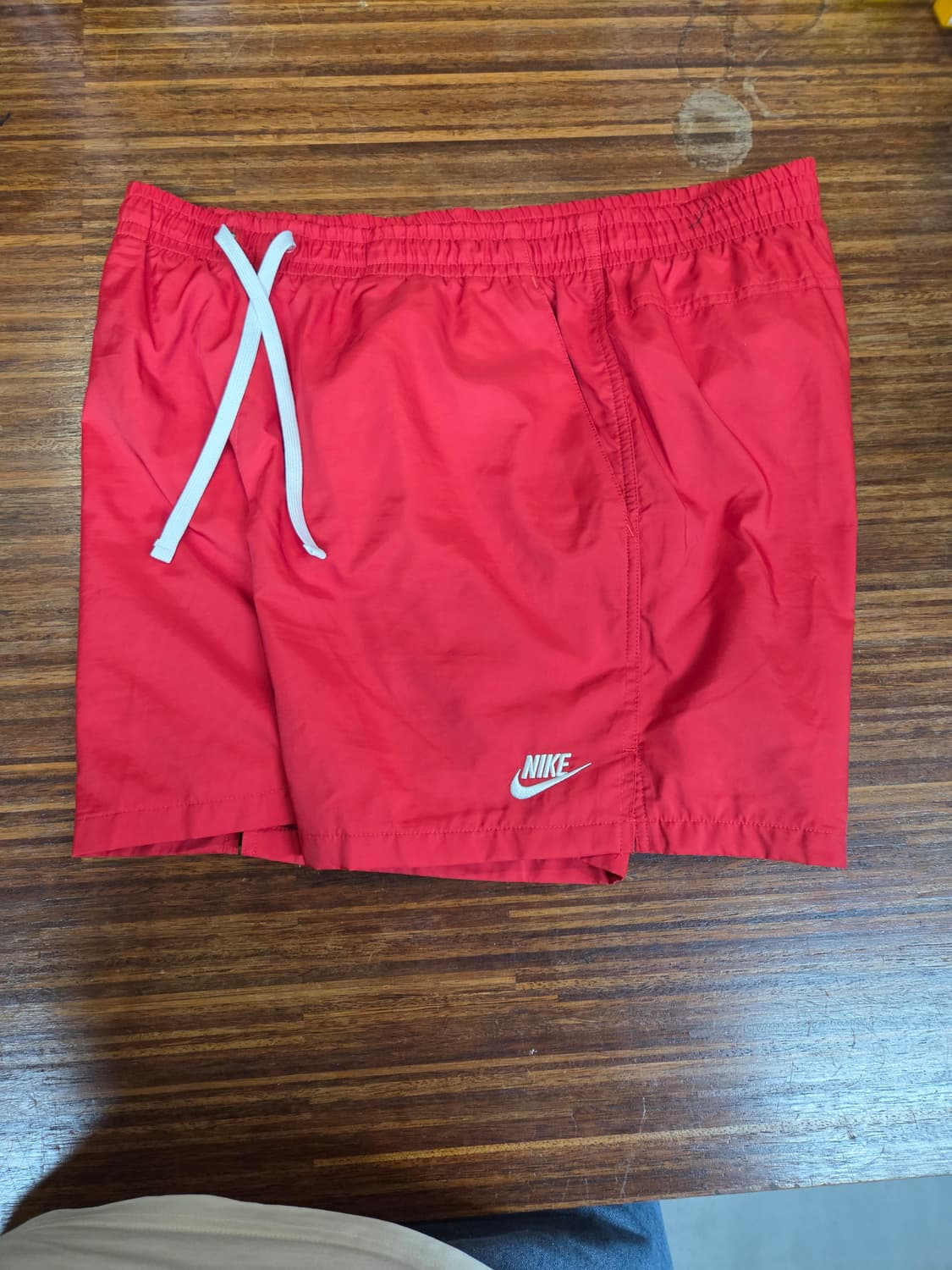 나이키 해외판 우븐플로우 쇼츠반바지 레드 L xl 상품이미지5