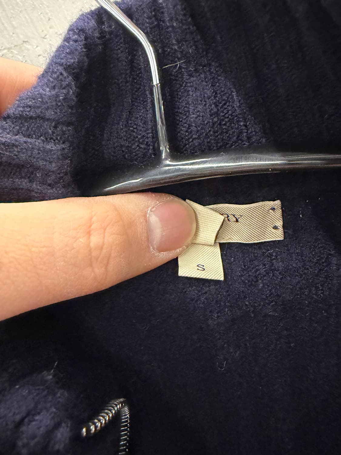 버버리 정품 런던 니트 집업 가디건 네이비 S 상품이미지5