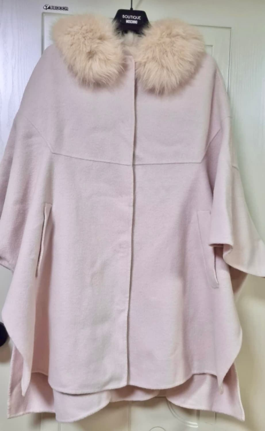 레니본 폭스 퍼 연핑크 케이프 코트 상품이미지1