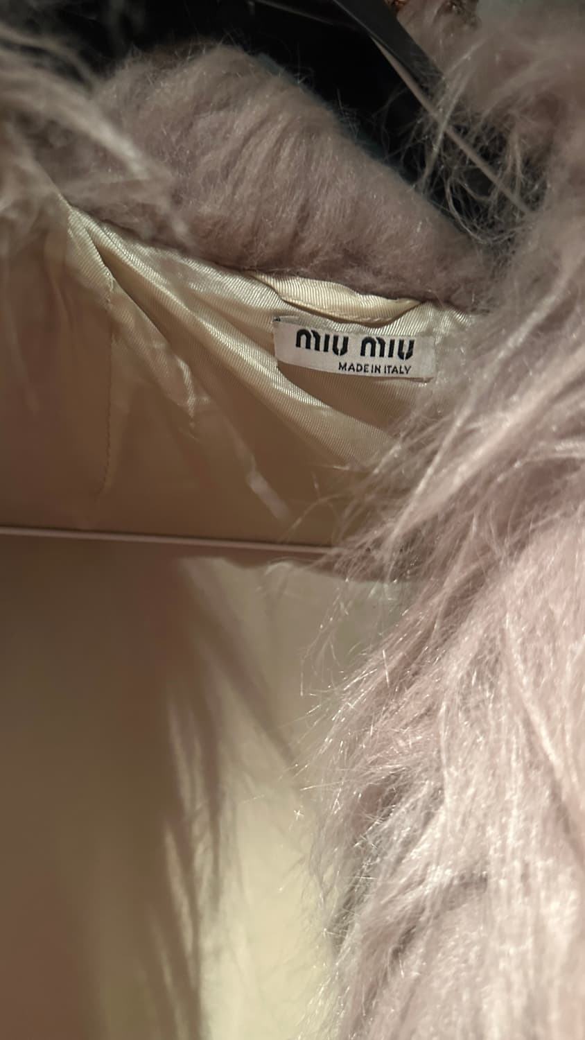 미우미우 퍼 자켓 MiuMiu Faux fur coat 상품이미지5