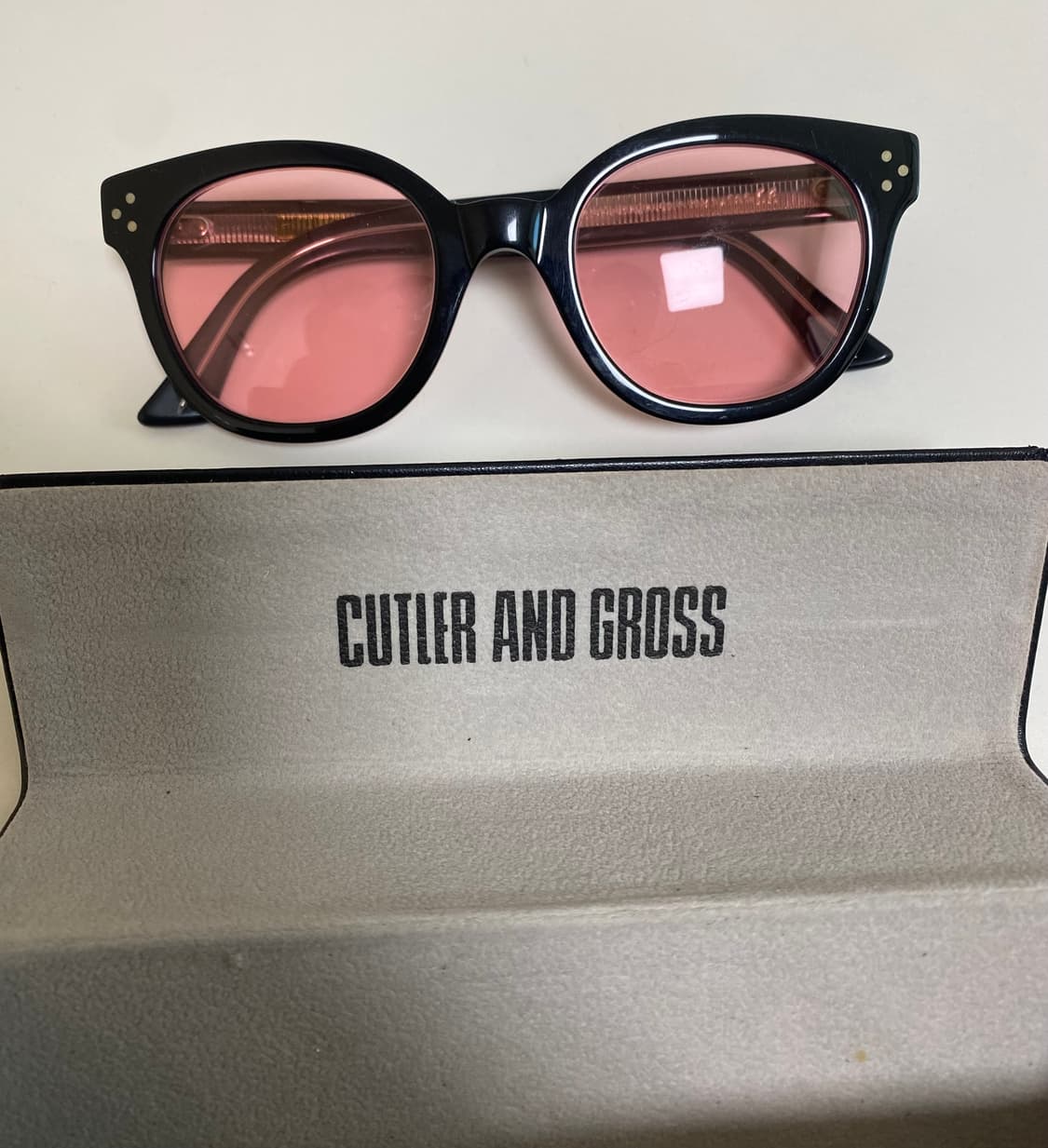 커틀러앤그로스 레드렌즈 상품이미지2