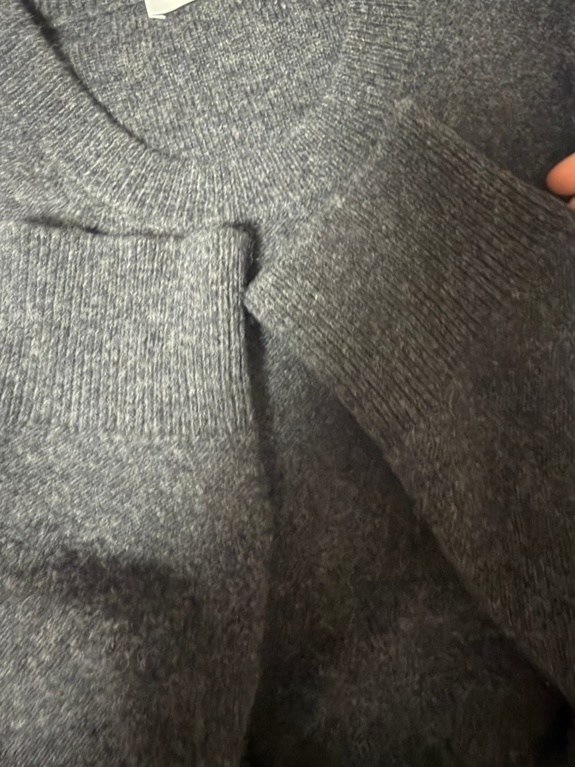 르메르 25FW 메리노울  크루넥 니트 상품이미지4