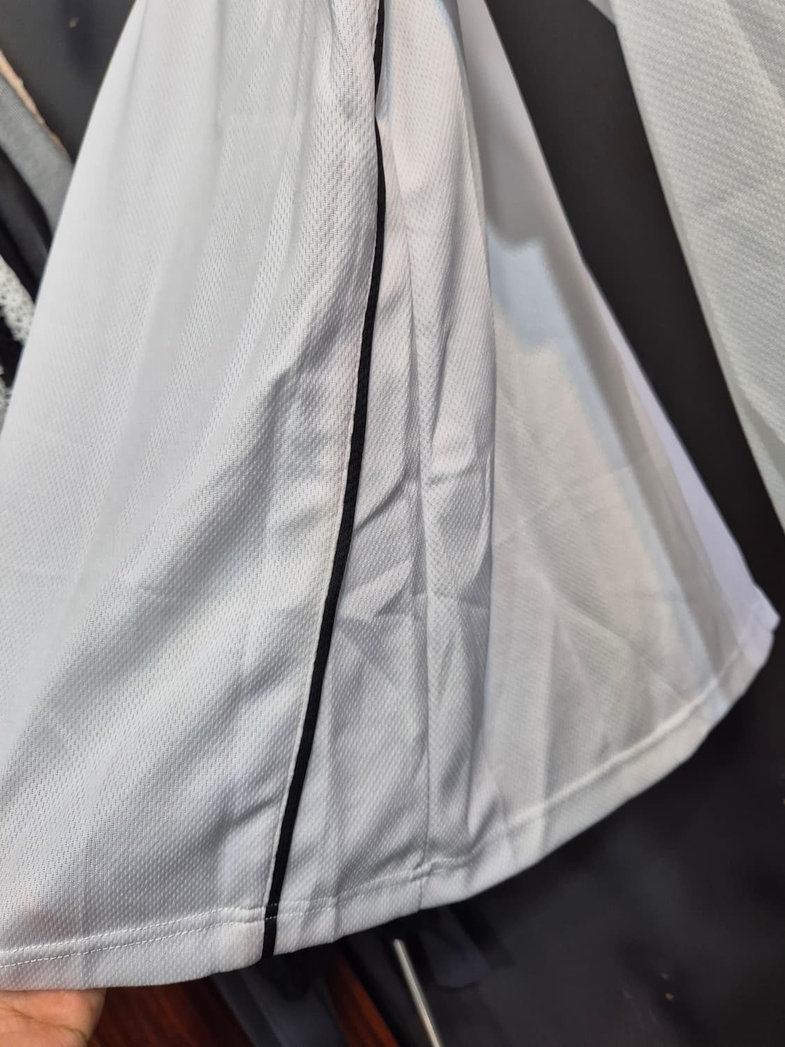 화이트 LL 사이즈 폴리에스터 100% 티셔츠 텍달림 새상품 상품이미지5