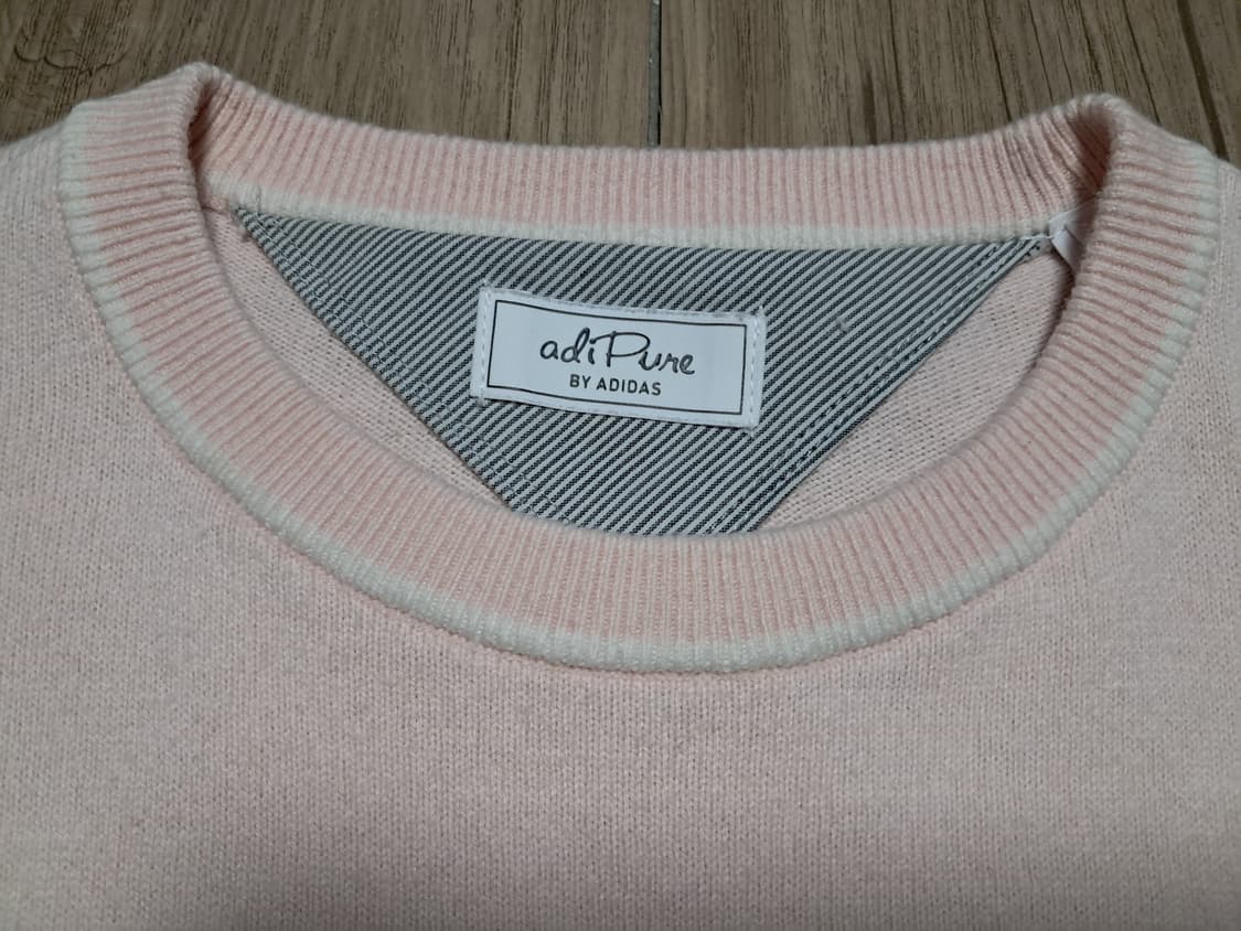 아디퓨어 여성 스웨터 M 상품이미지4