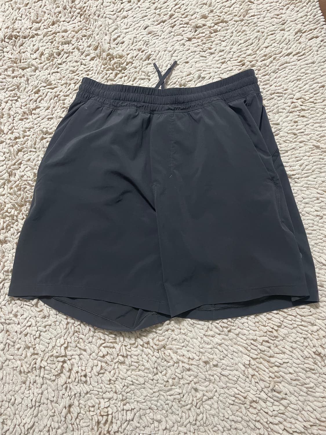 룰루레몬 라이너리스 5인치 쇼츠 M 상품이미지2