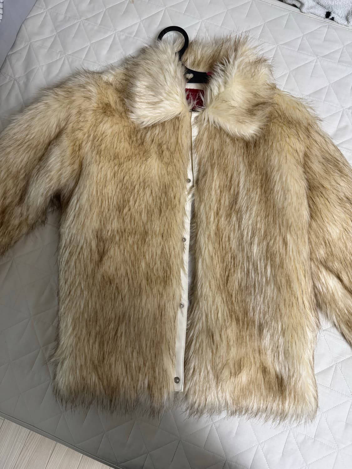 비터셀즈 에코 퍼 자켓 크림 상품이미지5