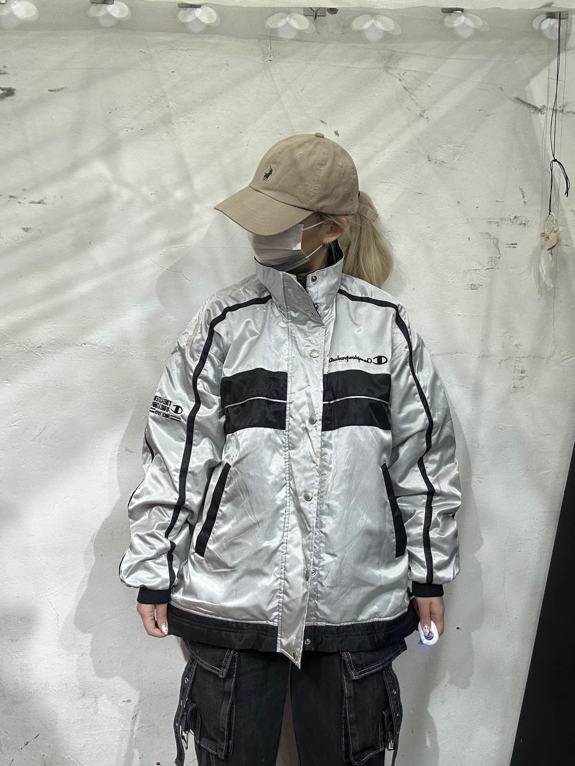 일본 챔피온 유광 실버 블랙 라인 바람막이 오버핏 트랙 자켓 M 상품이미지2