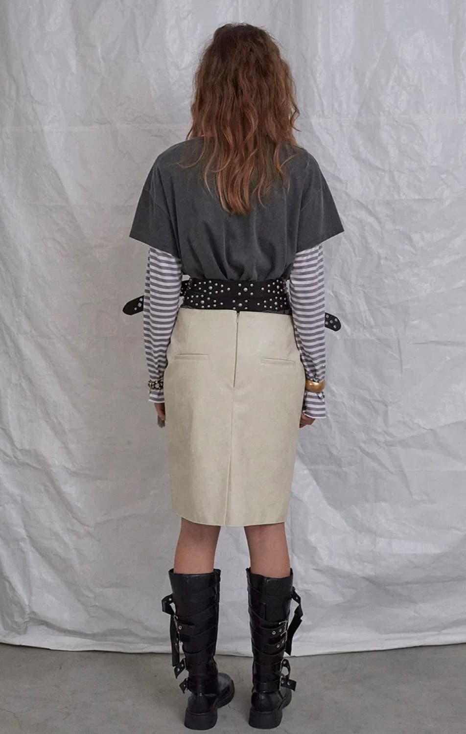 데어드 스터드 포켓 아이보리 레더 스커트 상품이미지3