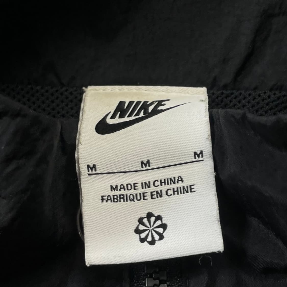 100 나이키 빅스우시 바람막이 상품이미지3