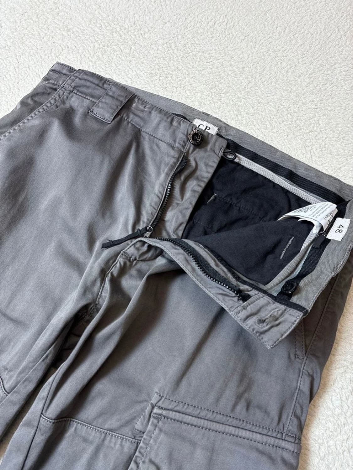 CP 컴퍼니 메탈릭 고글 카고 팬츠 PN7405 상품이미지3